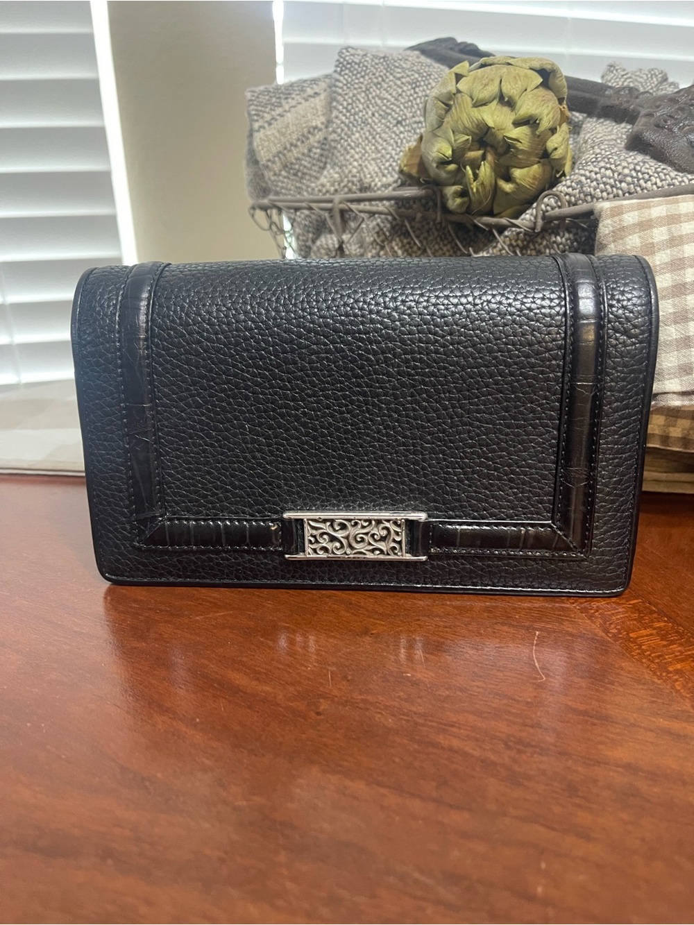 Brighton Leather Wallet Crossbody Bag *read